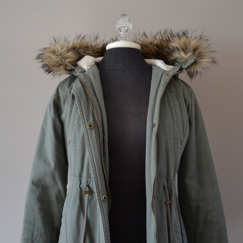 Winter Jacket - image 3